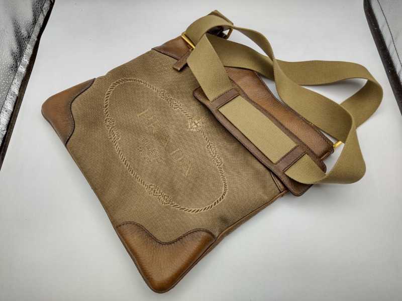 プラダ買取 ショルダーバッグ